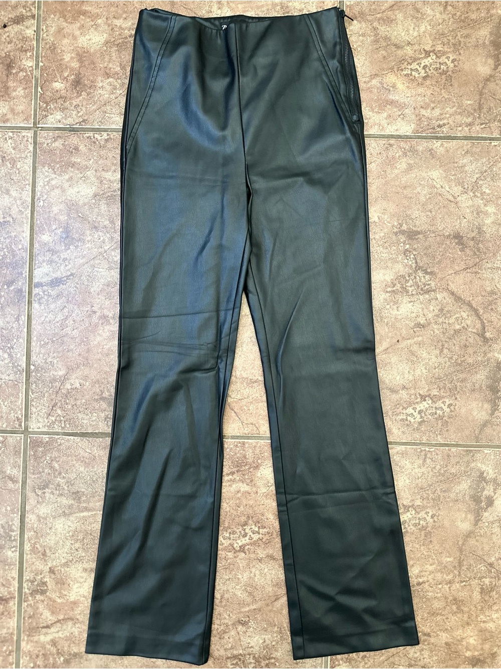 Zara Women’s black leather pants US size: XS